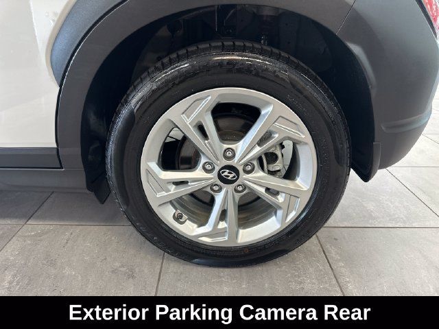 Used 2023 Hyundai Kona SEL AWD/4WD image 7