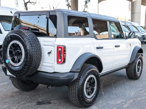 New 2025 Ford Bronco Badlands w/ Sasquatch Package image 6