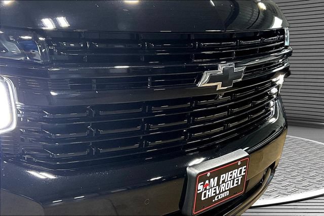 Used 2024 Chevrolet Tahoe RST w/ Luxury Package AWD/4WD image 32