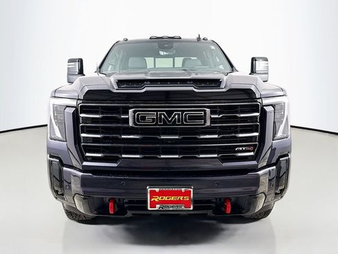New 2026 GMC Sierra 2500 AT4 w/ AT4 Premium Plus Package AWD/4WD image 2