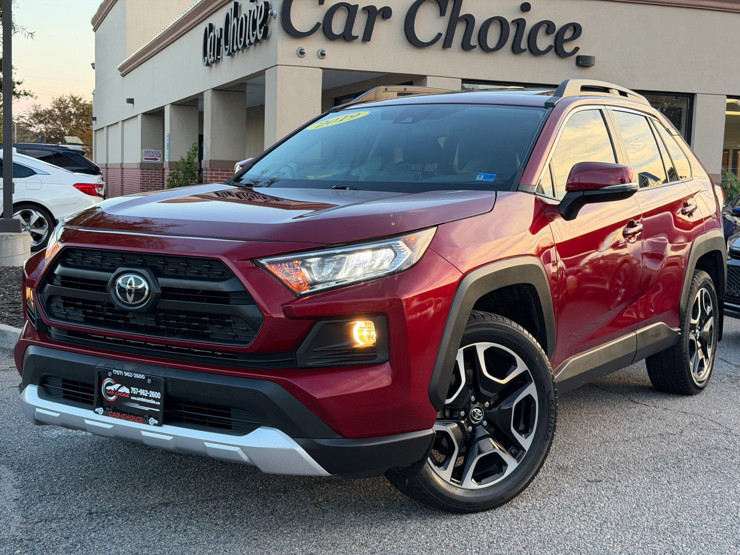 Used 2019 Toyota RAV4 Adventure AWD/4WD image 1