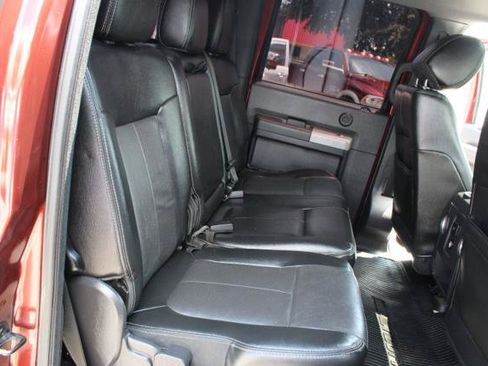 Used 2015 Ford F250 Lariat w/ Lariat Ultimate Package AWD/4WD image 32