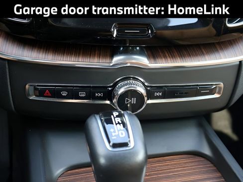 Used 2021 Volvo XC60 T5 Inscription w/ Advanced Package image 27