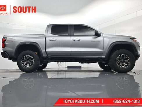 Used 2024 Chevrolet Colorado ZR2 w/ Technology Package AWD/4WD image 56