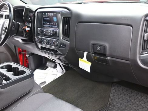 Used 2017 Chevrolet Silverado 1500 LT w/ All Star Edition image 27