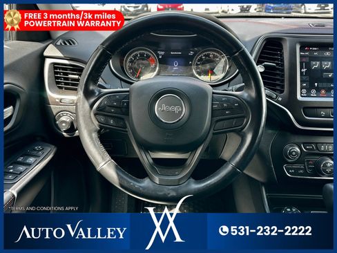 Used 2021 Jeep Cherokee Trailhawk image 29