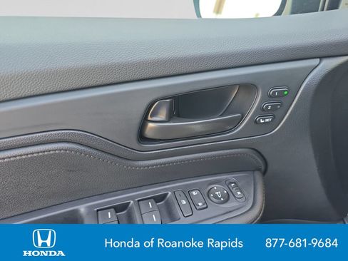 New 2026 Honda Odyssey EX-L image 11