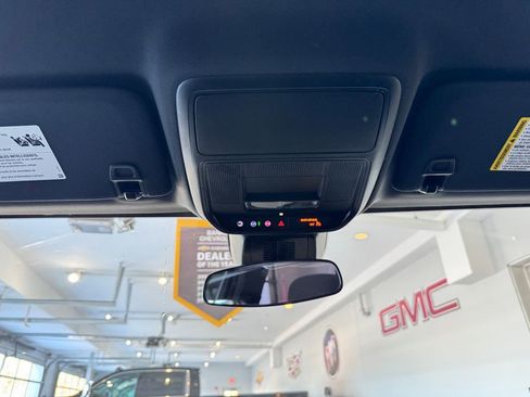 Certified 2025 GMC Terrain Elevation image 1