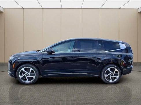 New 2026 Hyundai Ioniq 9 Limited AWD/4WD image 4