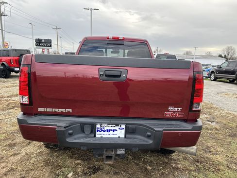 Used 2014 GMC Sierra 2500 Denali image 18