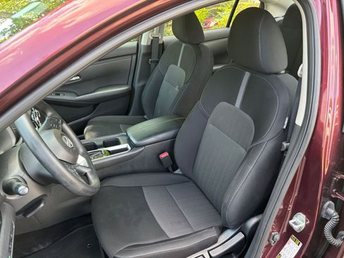 Used 2024 Nissan Sentra SV image 69