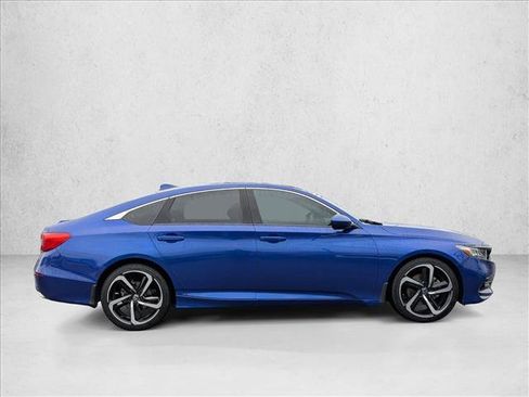 Used 2020 Honda Accord Sport image 4