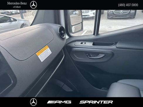 New 2026 Mercedes-Benz Sprinter 2500 image 23