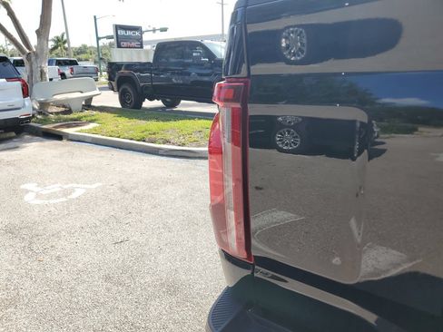 Used 2024 Ford F150 Lariat w/ Bed Utility Package AWD/4WD image 27