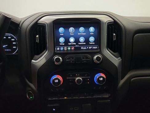 Used 2021 GMC Sierra 1500 SLT AWD/4WD image 32