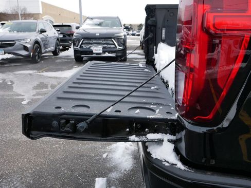 Used 2024 GMC Sierra 1500 Elevation AWD/4WD image 14