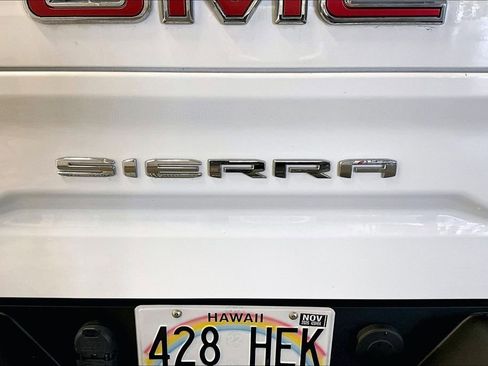 Used 2024 GMC Sierra 1500 SLT AWD/4WD image 30