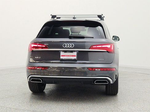 Used 2023 Audi Q5 2.0T Premium Plus w/ Premium Plus Package AWD/4WD image 6