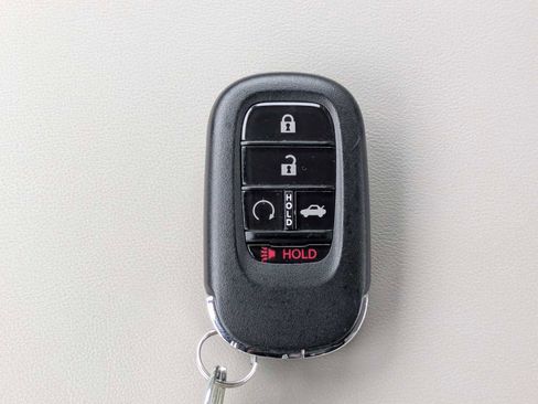 Certified 2023 Honda Accord EX image 32