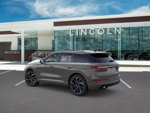 New 2025 Lincoln Corsair Grand Touring w/ Equipment Group 301A AWD/4WD image 4