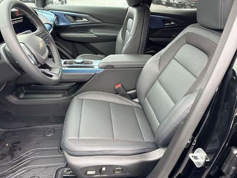 New 2026 Chevrolet Equinox EV LT w/ LPO, All-Weather Mat Package AWD/4WD image 18