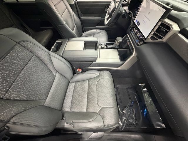 Used 2024 Toyota Sequoia Limited AWD/4WD image 27