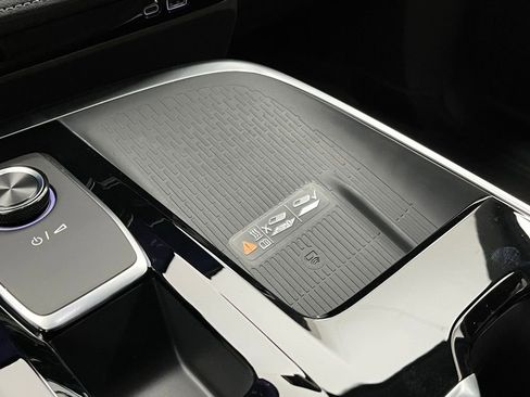 New 2026 Buick Enclave Sport Touring w/ Power Package image 8