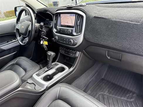 Used 2021 Chevrolet Colorado ZR2 w/ Colorado ZR2 Bison Edition image 25