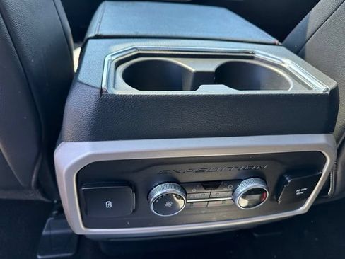 Certified 2022 Ford Expedition Limited AWD/4WD image 19