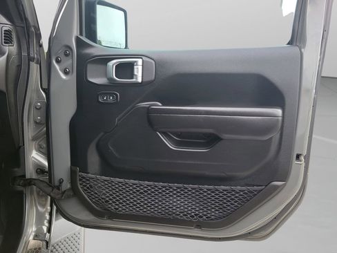 Used 2021 Jeep Wrangler Unlimited Sport AWD/4WD image 25
