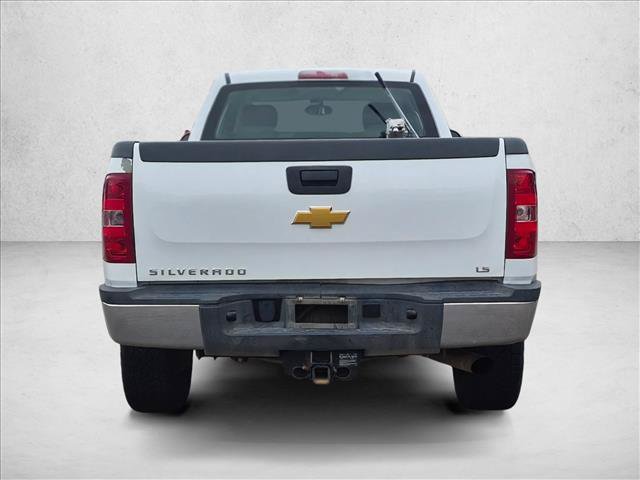 Used 2013 Chevrolet Silverado 3500 W/T AWD/4WD image 3
