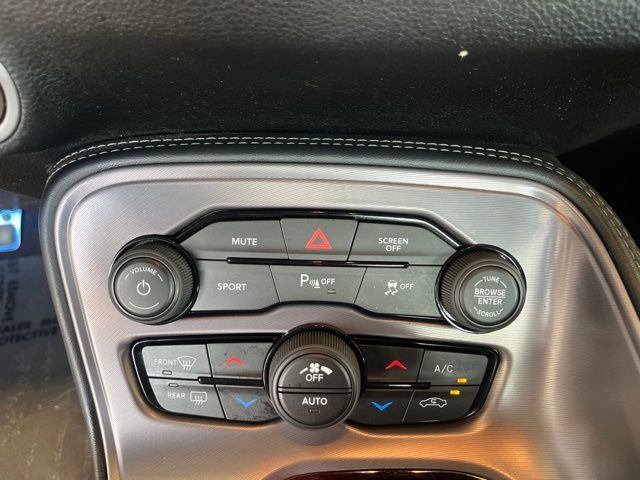 Used 2023 Dodge Challenger R/T RWD image 13