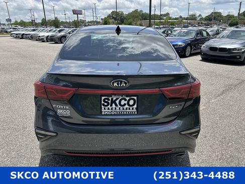Used 2021 Kia Forte GT-Line w/ GT-Line Premium Package image 4