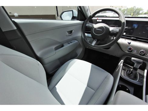 Certified 2026 Hyundai Kona SE FWD image 11