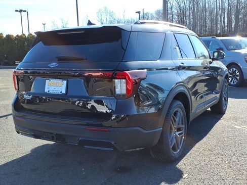 New 2026 Ford Explorer ST-Line w/ ST-Line Street Pack AWD/4WD image 6