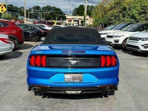 Used 2020 Ford Mustang Premium image 9
