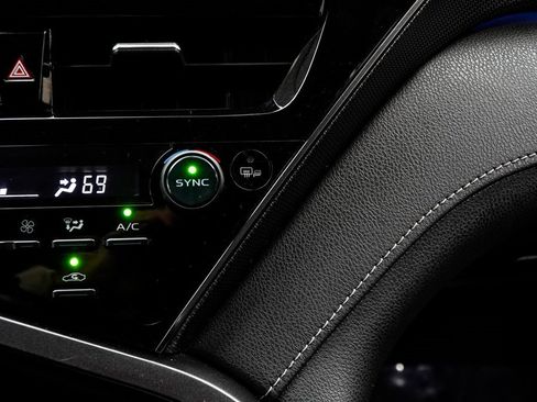 Used 2024 Toyota Camry XSE image 24