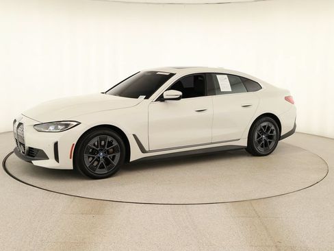 Used 2024 BMW i4 eDrive40 w/ Premium Package RWD image 13