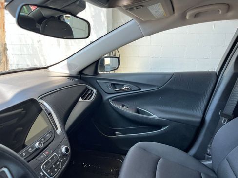 Used 2023 Chevrolet Malibu LT image 35
