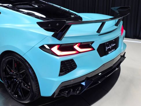 Used 2023 Chevrolet Corvette Stingray Preferred Cpe w/ Z51 Performance Package RWD image 58