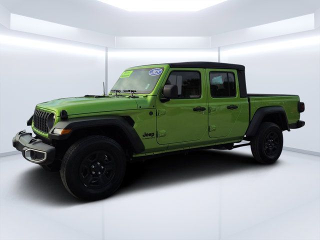 Used 2025 Jeep Gladiator Sport AWD/4WD image 7