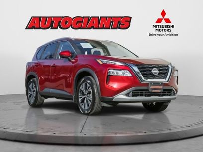 Used 2022 Nissan Rogue SV w/ SV Premium Package