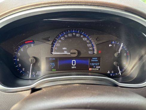 Used 2015 Cadillac SRX Luxury w/ Driver Awareness Package AWD/4WD image 22
