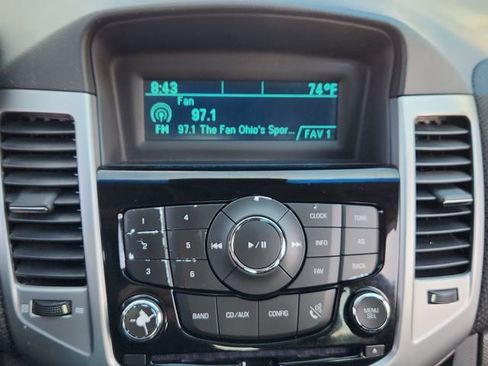 Used 2012 Chevrolet Cruze LT image 37