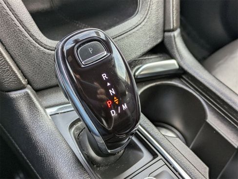 Used 2024 Cadillac XT6 Premium Luxury image 20