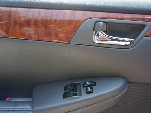 Used 2008 Toyota Solara SLE FWD image 3