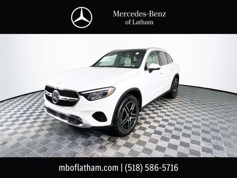New 2026 Mercedes-Benz GLC 300 4MATIC image 1