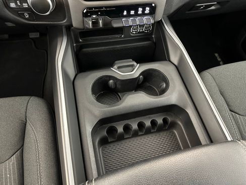 Used 2022 RAM 1500 Big Horn image 14