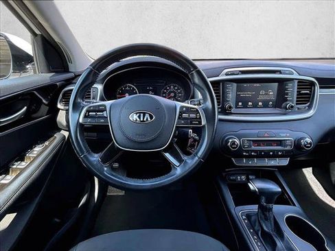 Used 2019 Kia Sorento AWD w/ LX Convenience Package image 7
