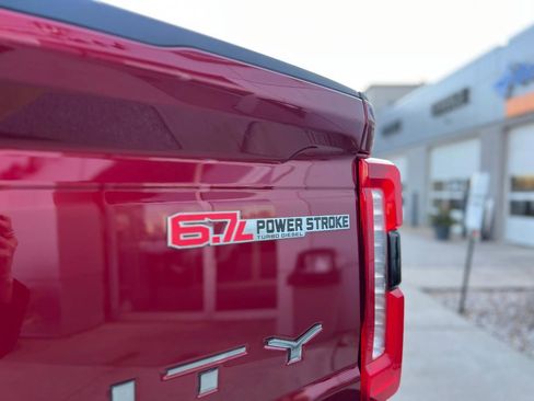 New 2026 Ford F250 Lariat w/ Black Appearance Package image 19